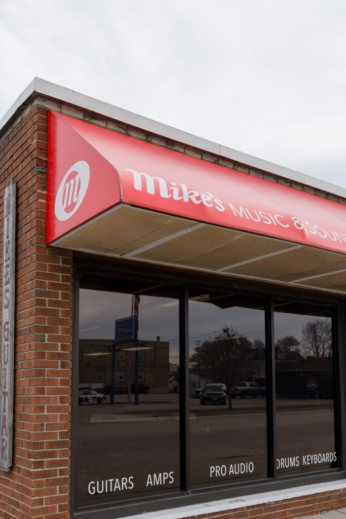 outsidemikesmusicandsound