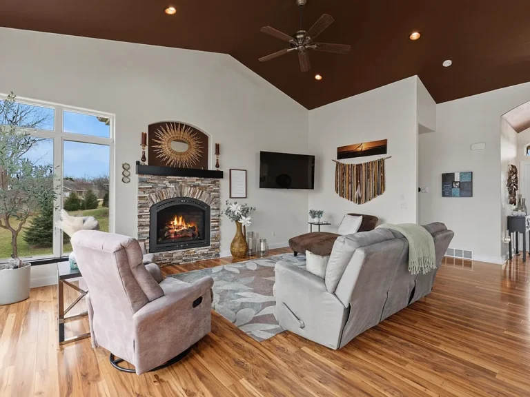 W6764 Osage Ct fond du lac, WI 54937