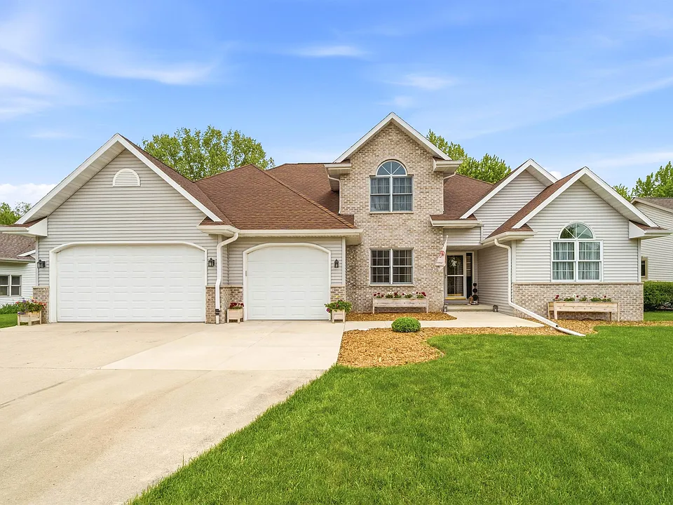 W5148 Kennedy Dr fond du lac, WI 54935
